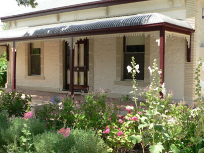 Acorn Cottage - Tour Australia In Style - Australia Travel