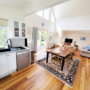 FREE BREAKFAST HAMPER - The DRAWING ROOMS - Berry NSW - Drawing Rooms