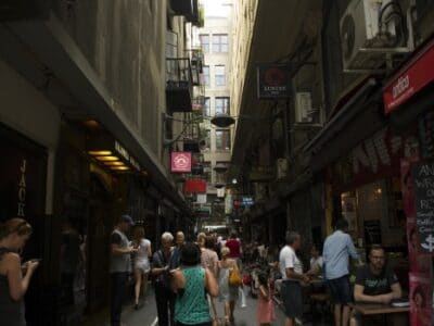 Walking tours in Melbourne - Tour Australia In Style - Australia Travel