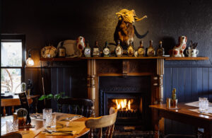 Clarendon Arms Hotel - Pub - Clarendon Arms clarendon arms