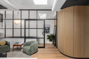 Arthurs on Commercial - arthurs